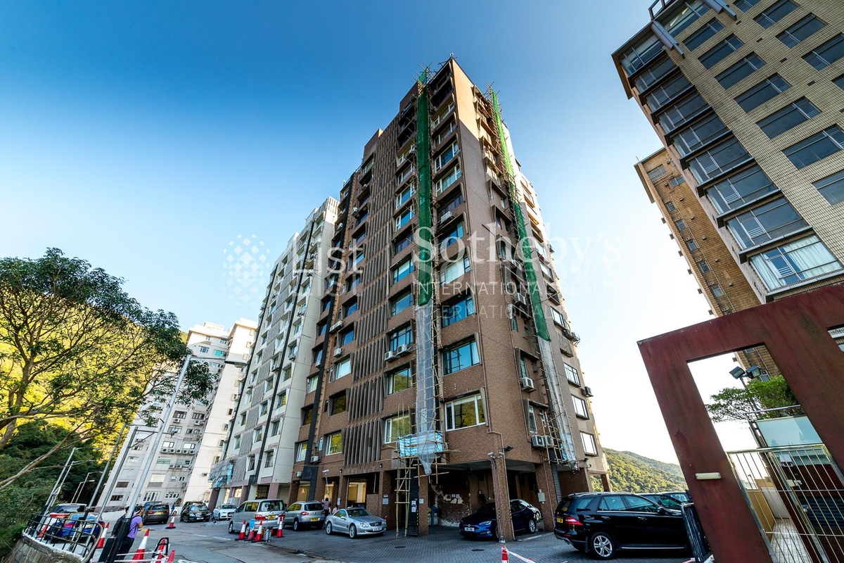 Ridge Court 冠園 Ridge Court 冠園