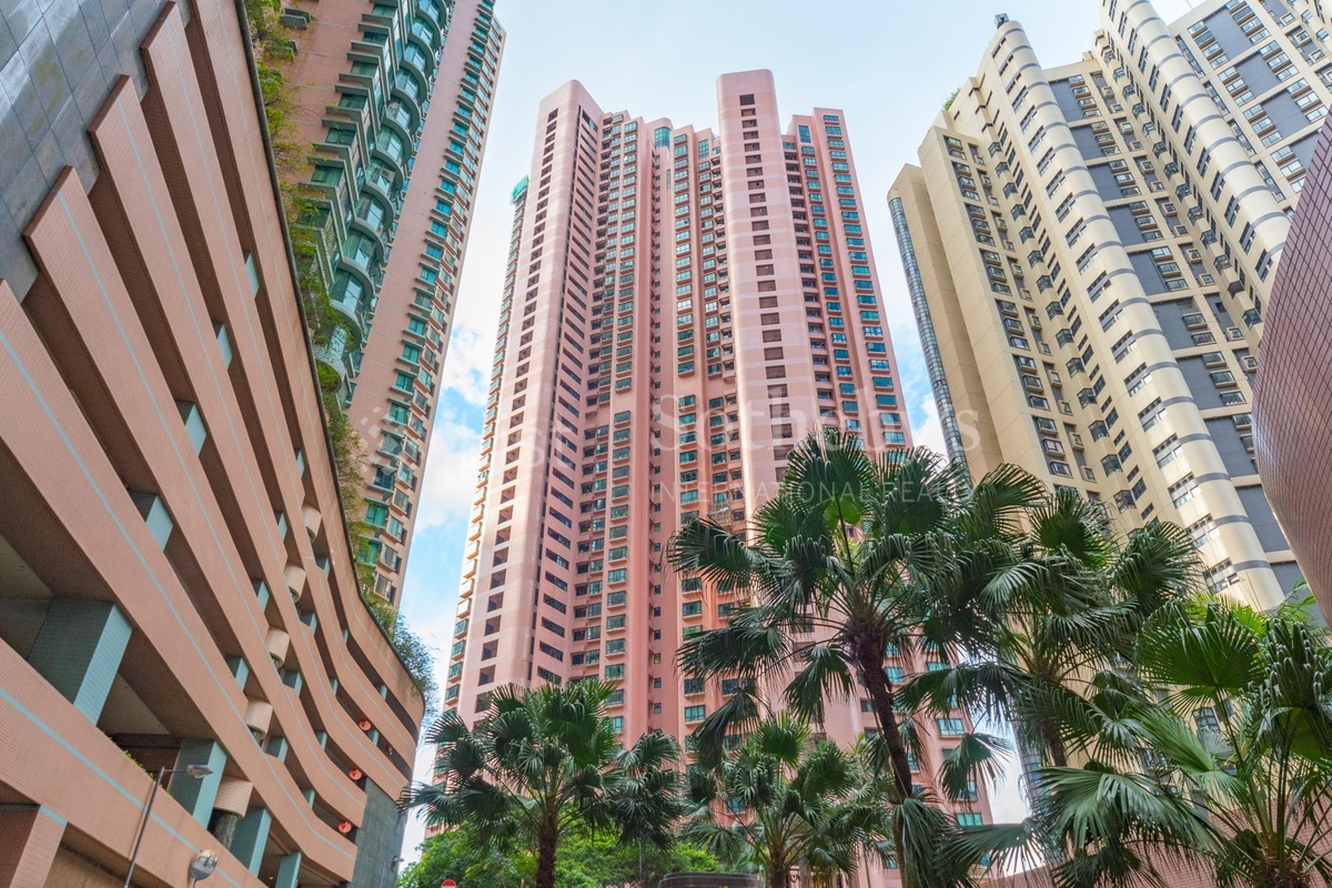 Dynasty Court 帝景園 Dynasty Court 帝景園