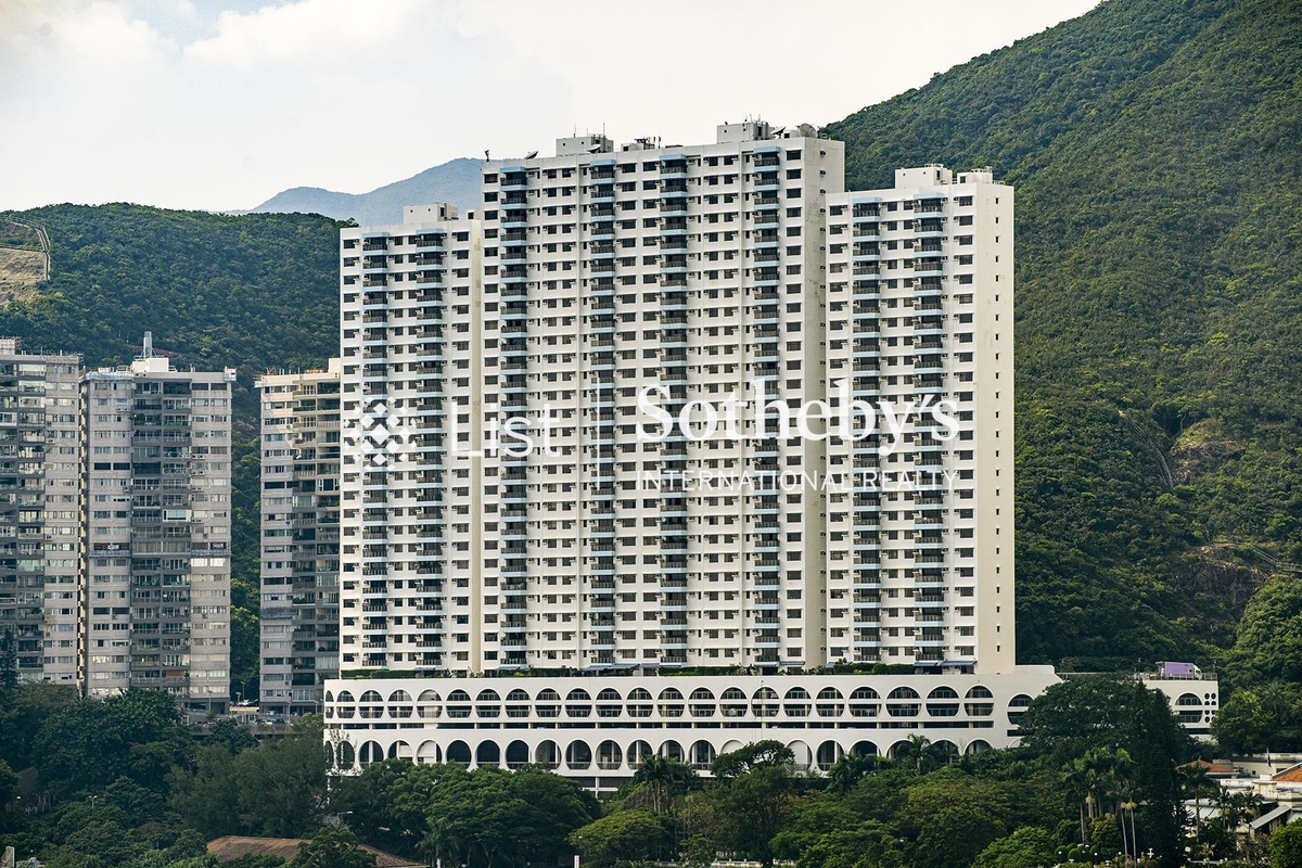 Repulse Bay Apartments 淺水灣花園大廈