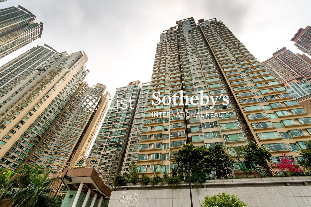 The Waterfront 漾日居