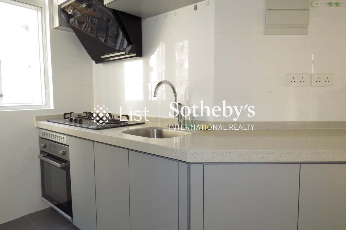 May Mansion 美華閣 | Open Kitchen