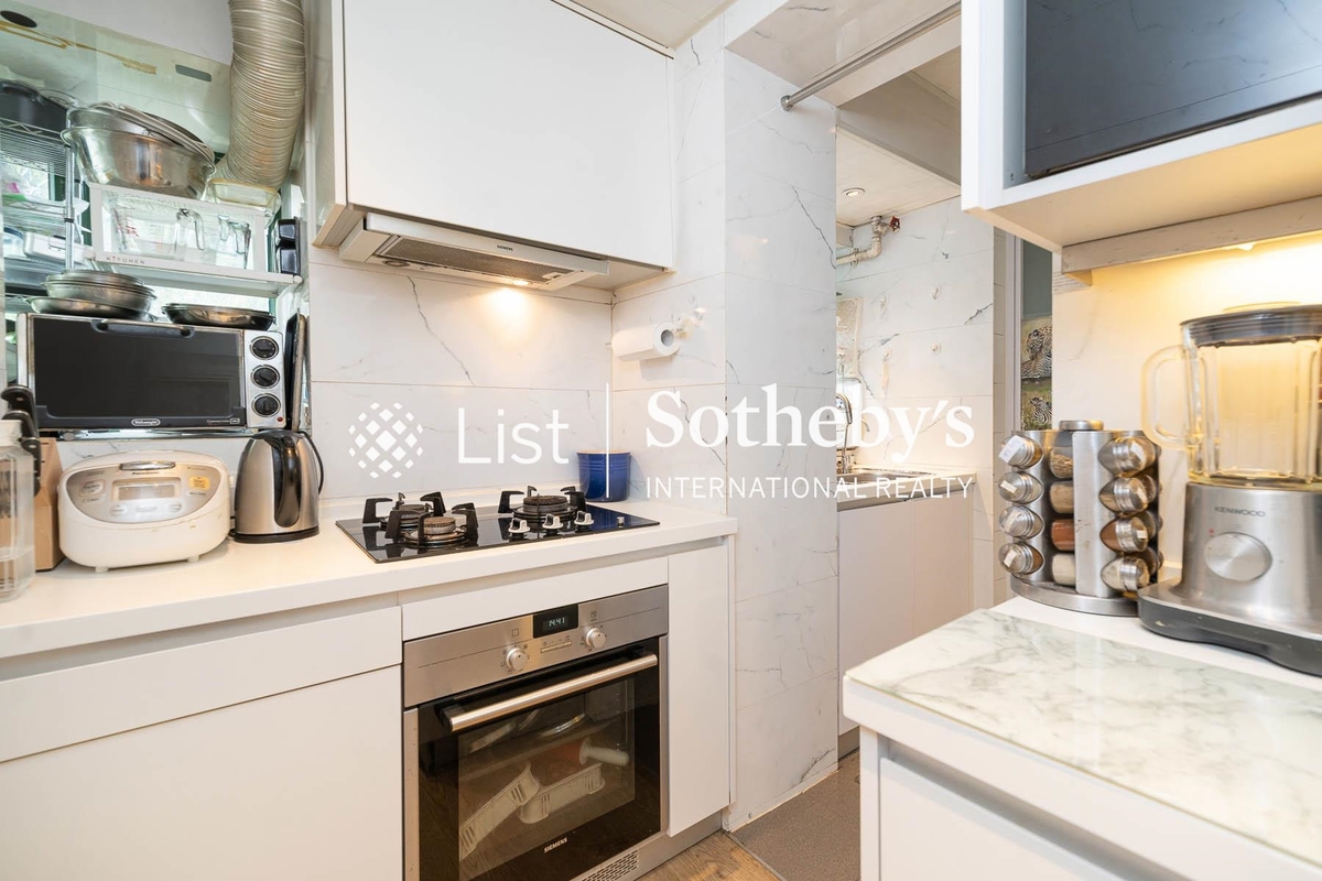 Monmouth Place 萬信臺 | Kitchen