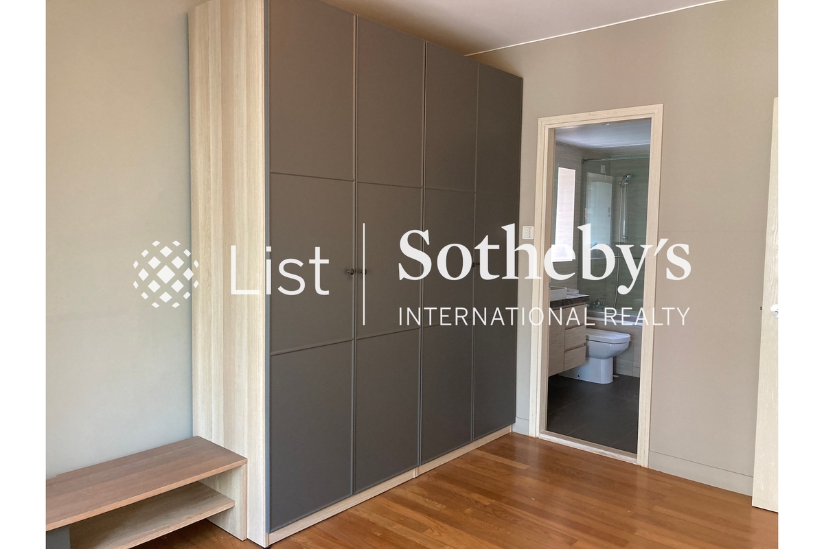 Monmouth Place 萬信臺 | Master Bedroom