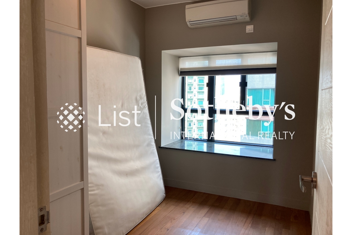 Monmouth Place 萬信臺 | Second Bedroom