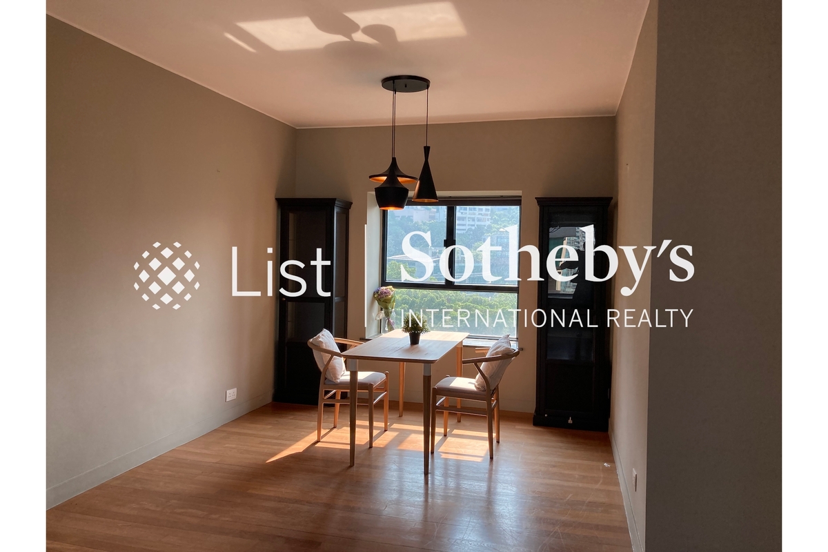 Monmouth Place 萬信臺 | Dining Room