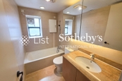 Monmouth Place 萬信臺 | Guest Bathroom