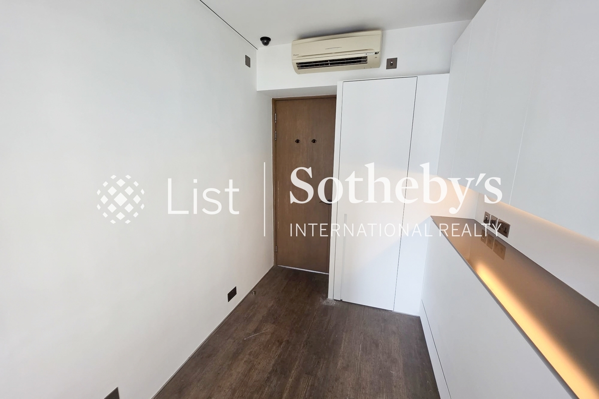 Monmouth Place 萬信臺 | Second Bedroom