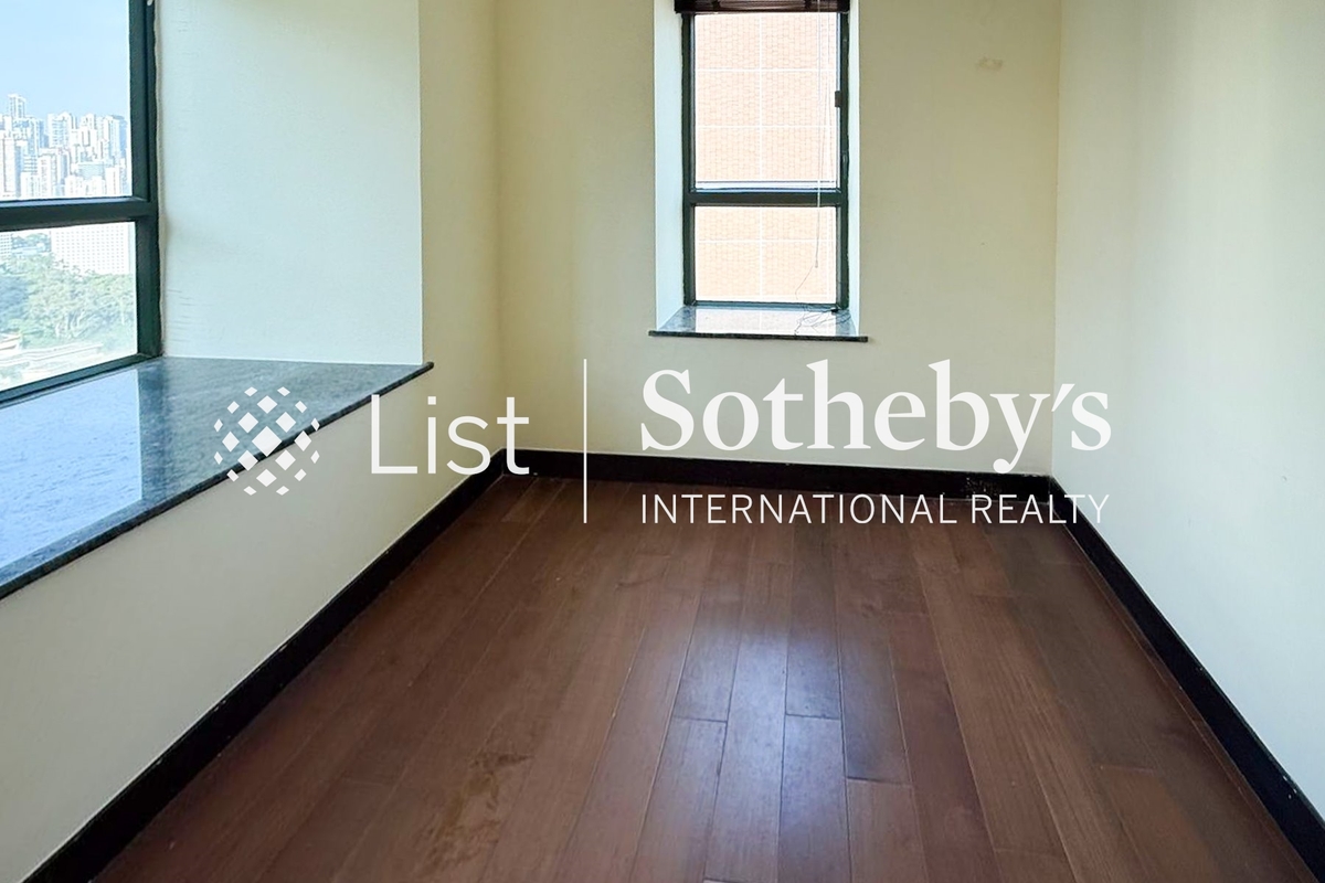 Monmouth Place 萬信臺 | Second Bedroom