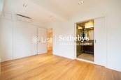 Green View Mansion 翠景樓 | Built-in Wardrobe in Master Bedroom