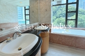 Fairlane Tower 寶雲山莊 | Master Bathroom