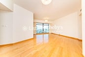 Fairlane Tower 寶雲山莊 | Living and Dining Room