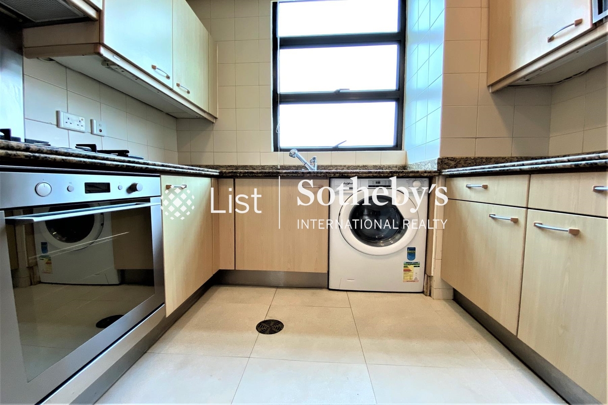 Fairlane Tower 寶雲山莊 | Kitchen