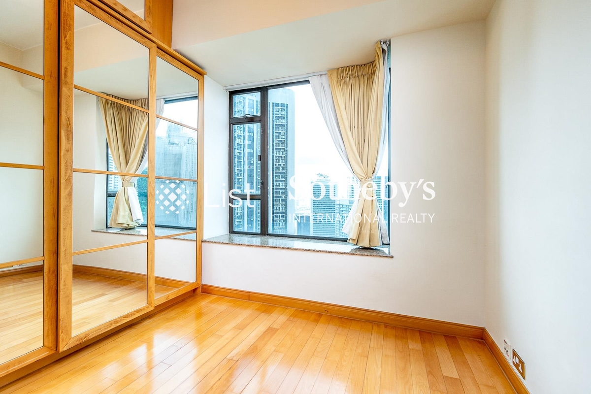 Fairlane Tower 寶雲山莊 | Second Bedroom