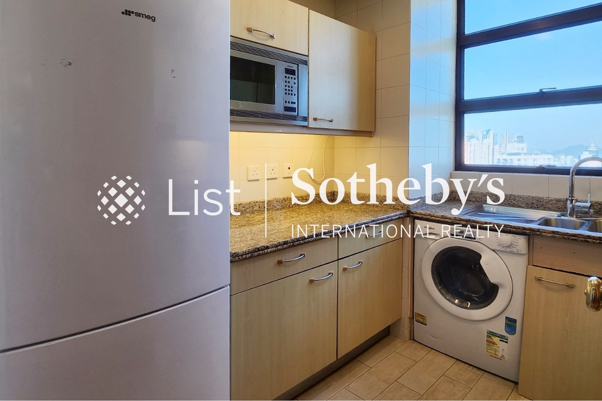 Fairlane Tower 寶雲山莊 | Kitchen