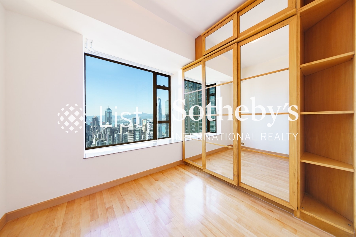 Fairlane Tower 寶雲山莊 | Second Bedroom