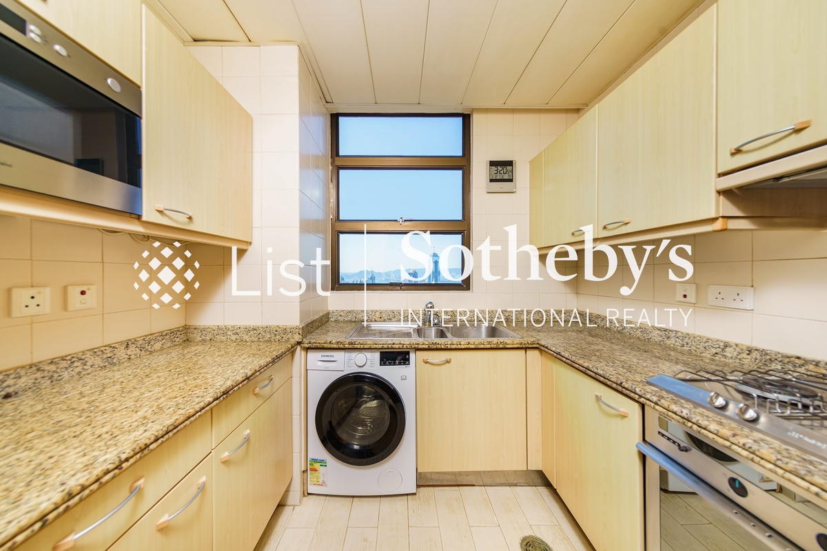 Fairlane Tower 寶雲山莊 | Kitchen