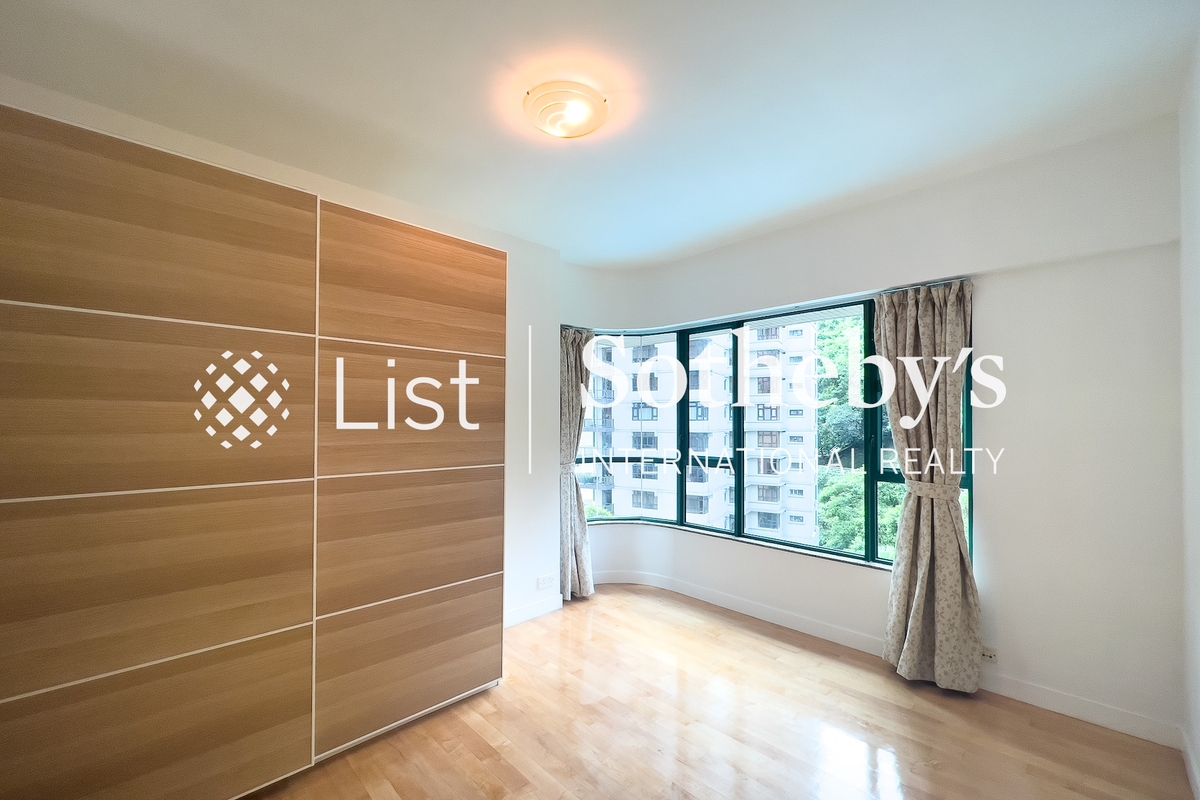 Hillsborough Court 曉峰閣 | Master Bedroom