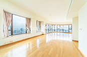 Fairlane Tower 寶雲山莊 | Living and Dining Room