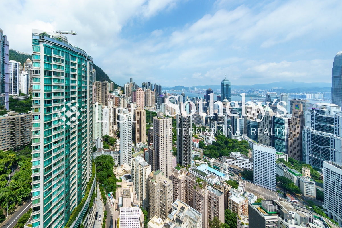 Fairlane Tower 寶雲山莊 | View from Dining Room