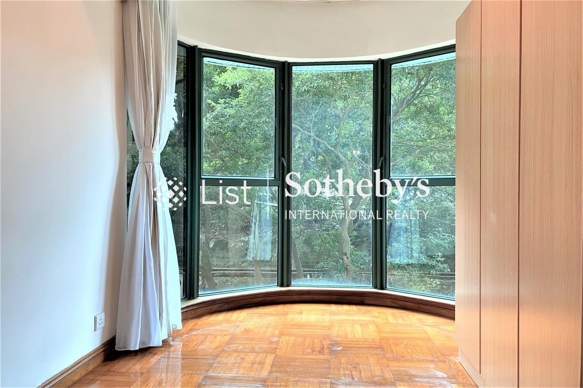 Hillsborough Court 曉峰閣 | Master Bedroom