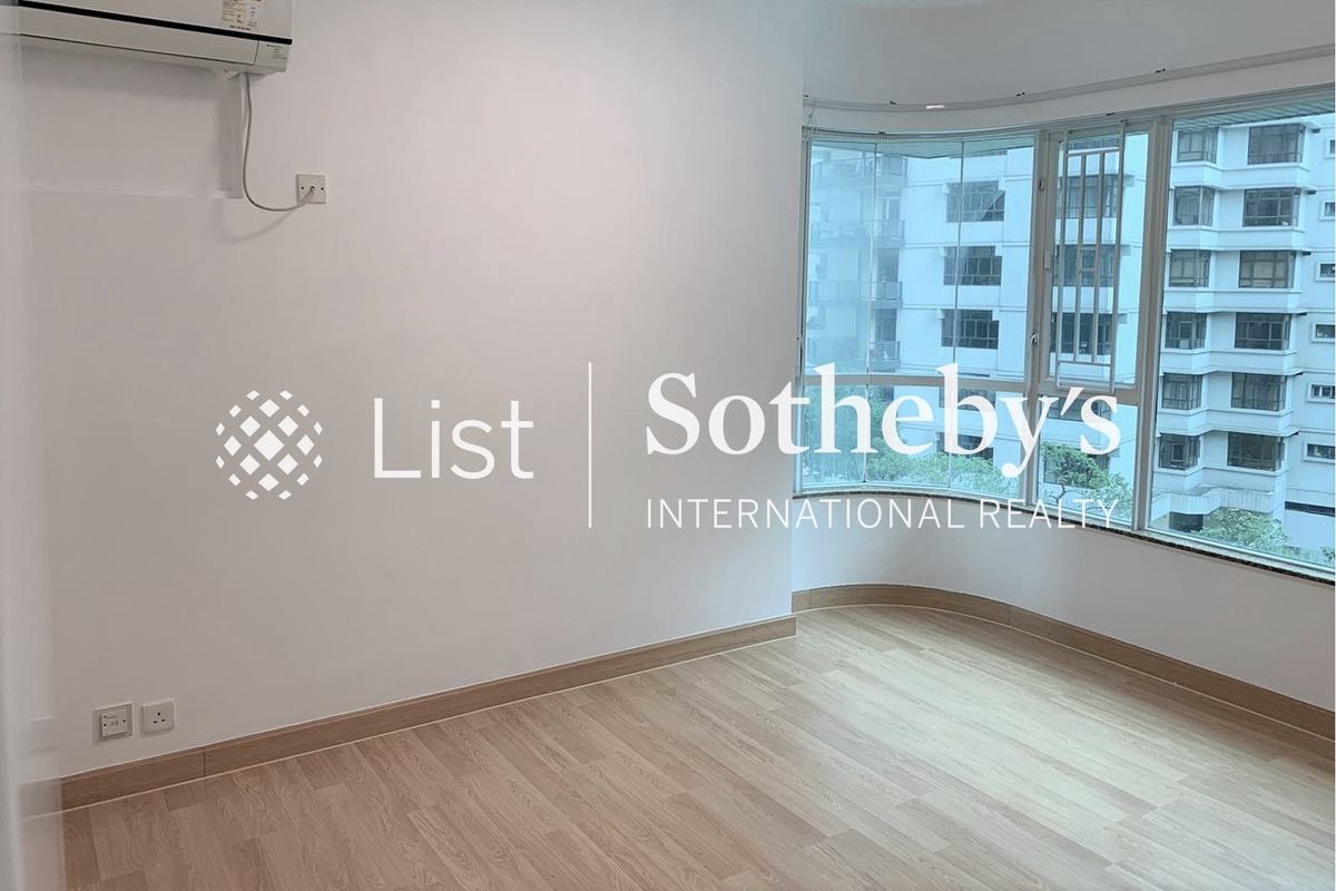 Hillsborough Court 晓峰阁 | Master Bedroom