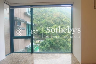 Hillsborough Court 曉峰閣 | 