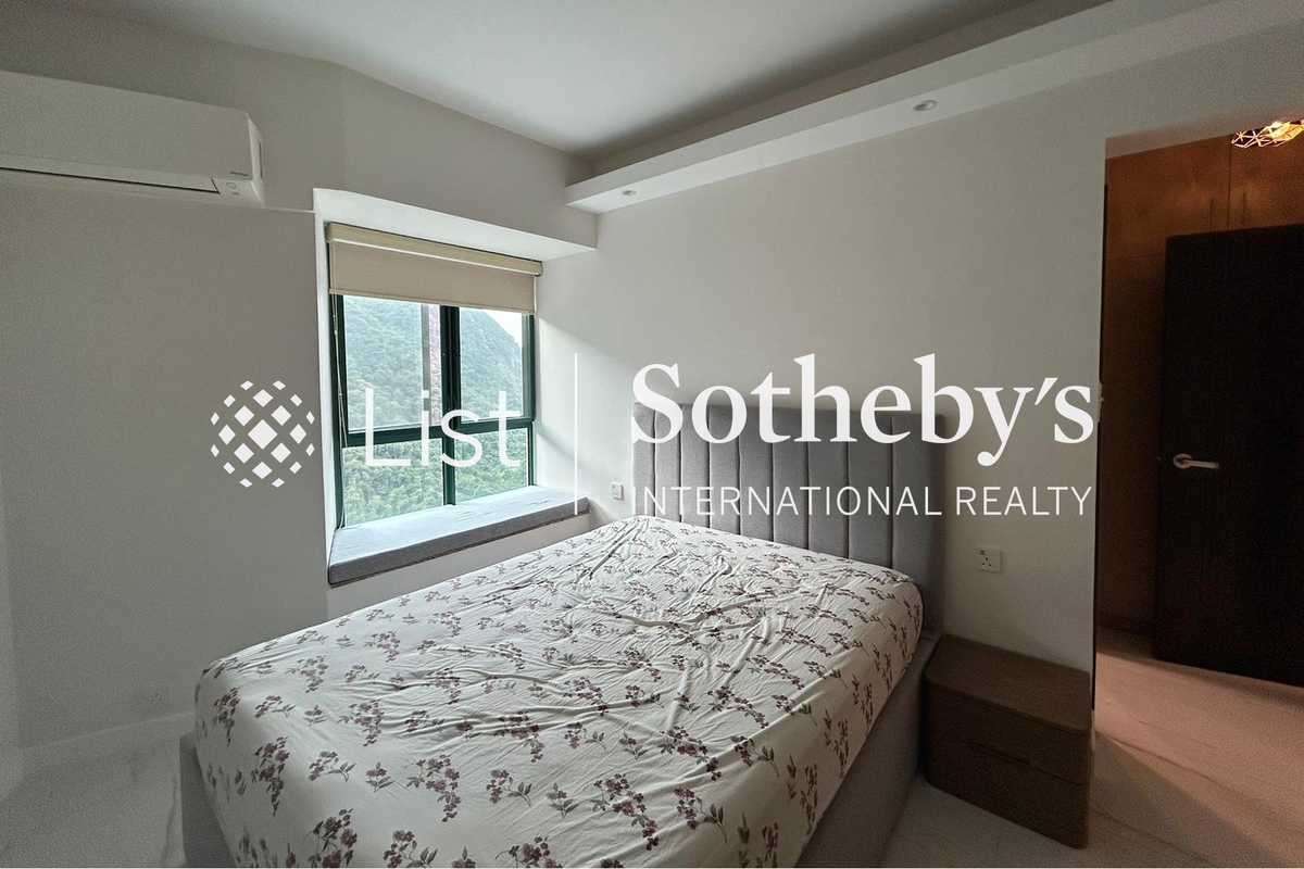 Hillsborough Court 曉峰閣 | Master Bedroom