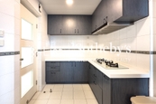 Hillsborough Court 曉峰閣 | Kitchen