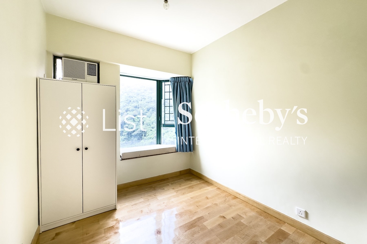 Hillsborough Court 曉峰閣 | Second Bedroom
