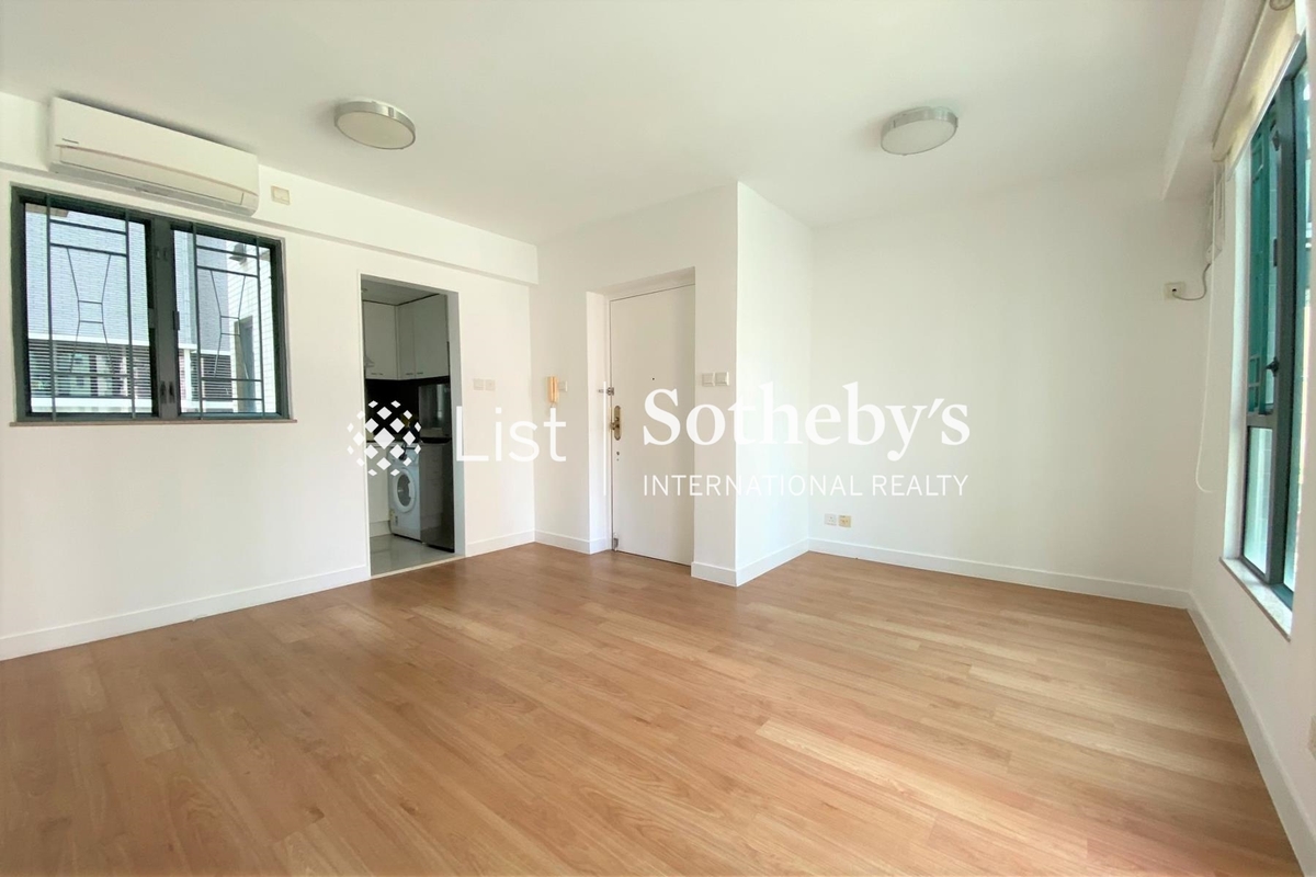 Elite Court 雅賢軒 | Living and Dining Room