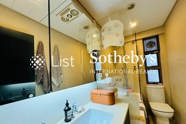 Golden Phoenix Court 金鳳閣 | 