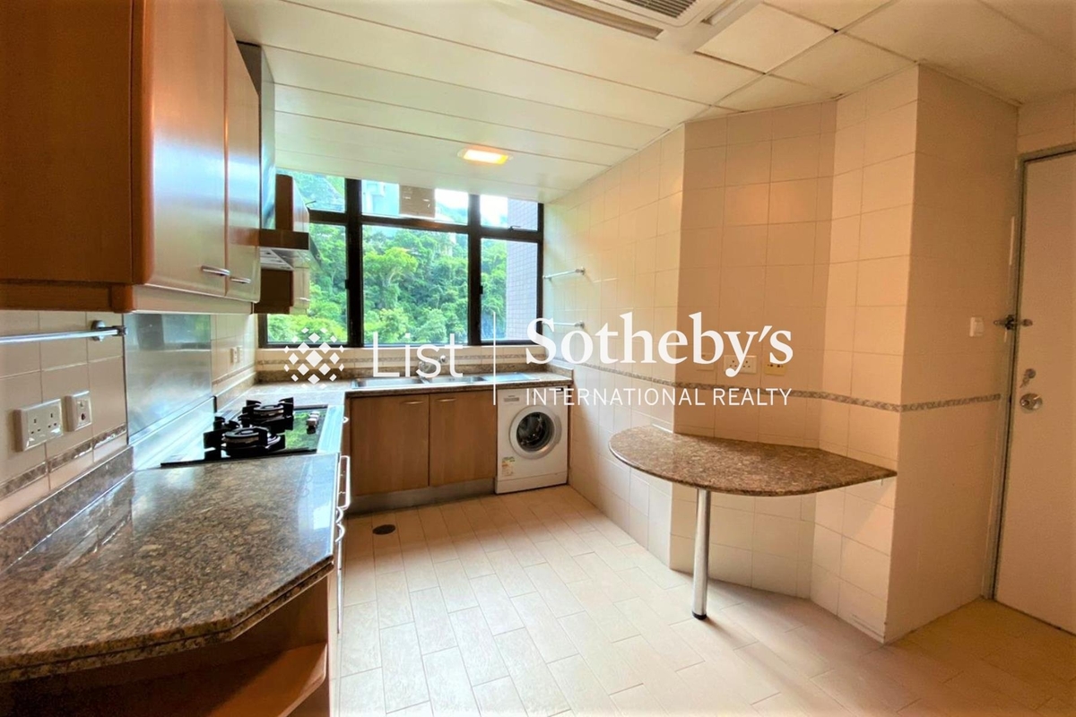 Fairlane Tower 寶雲山莊 | Kitchen