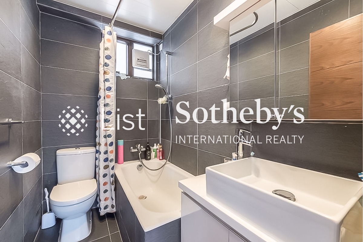 Pokfulam Gardens 薄扶林花園 | Master Bedroom