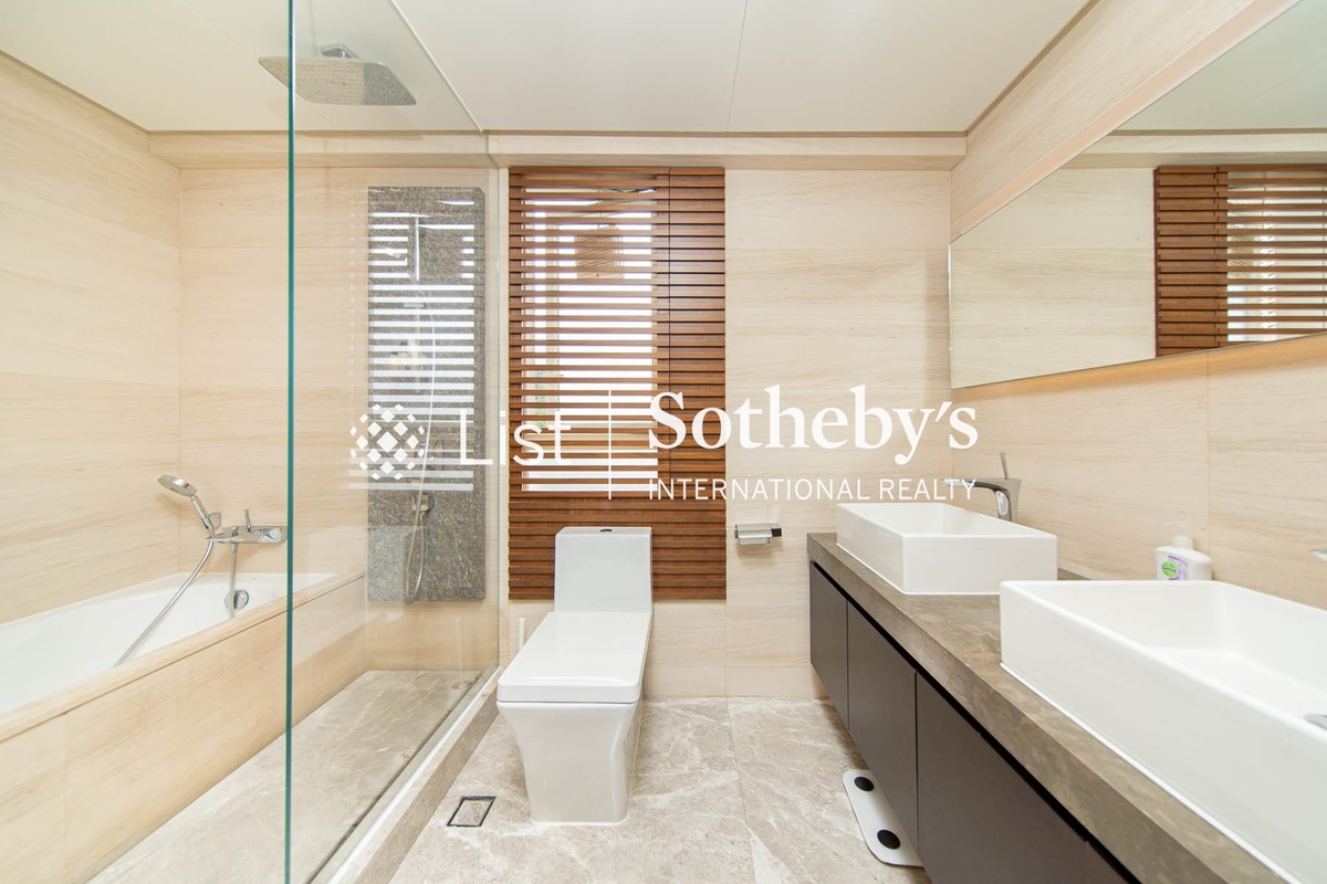 Redhill Peninsula 紅山半島 | Master Bathroom