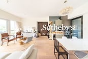 Redhill Peninsula 紅山半島 | Living and Dining Room