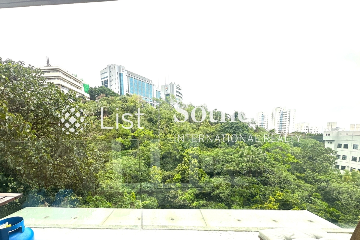 Regent Palisades 帝柏園 | View from Living Room