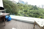 Regent Palisades 帝柏園 | Balcony off Living Room
