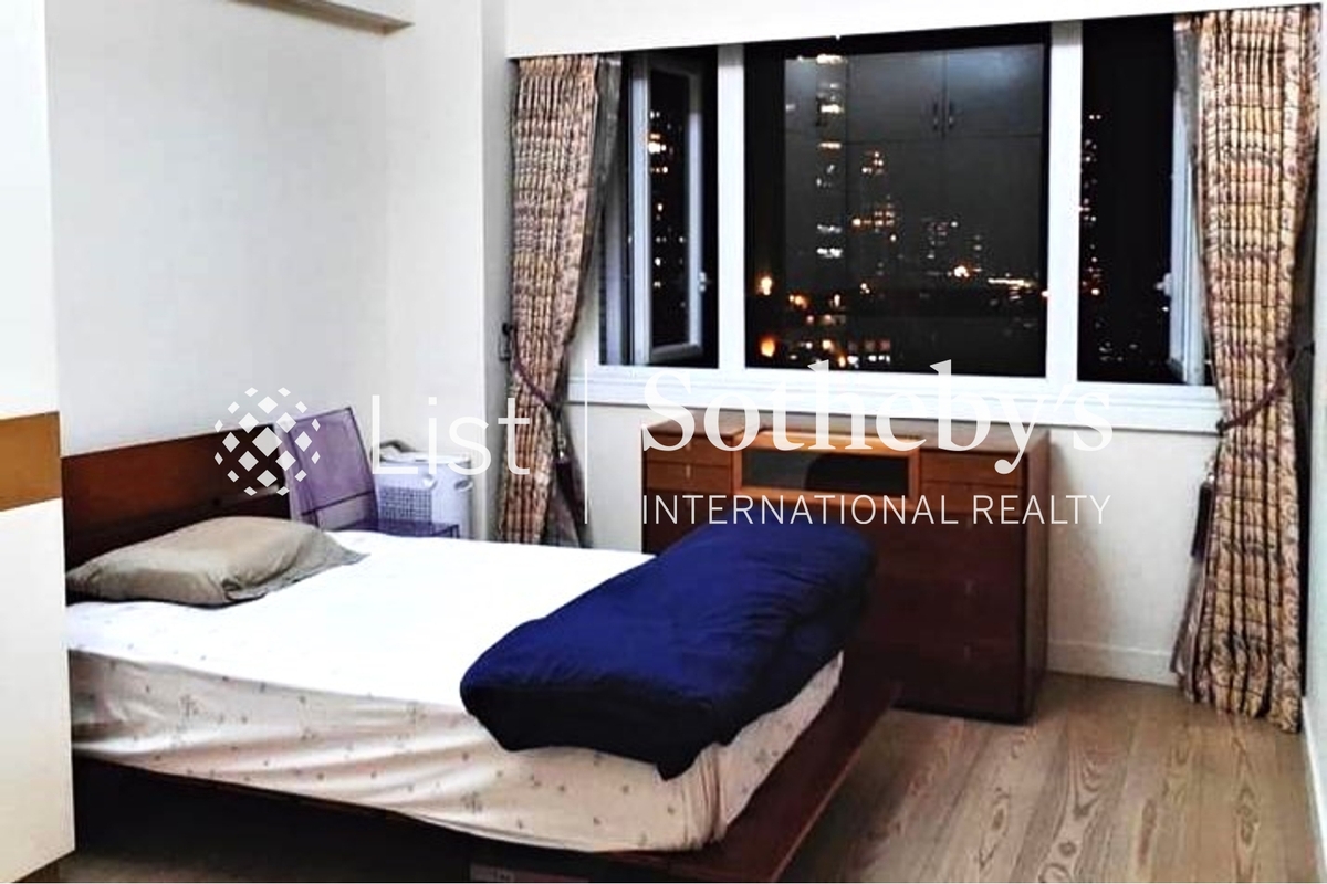 Repulse Bay Garden 丽景园 | Second Bedroom