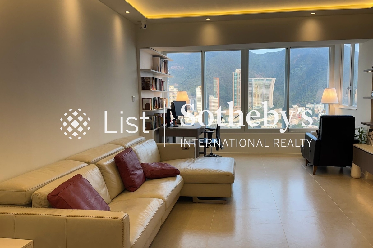 Repulse Bay Garden 丽景园 | Living Room