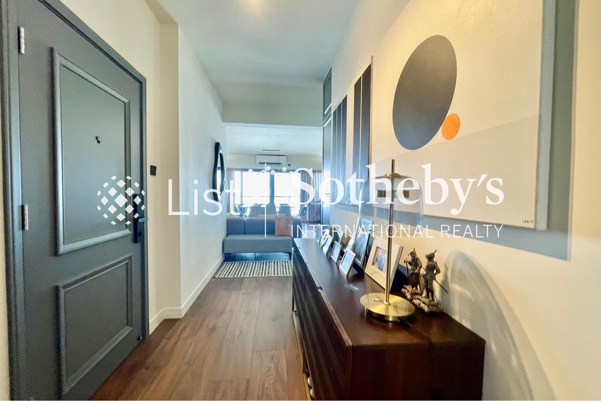 Repulse Bay Garden 麗景園 | Foyer