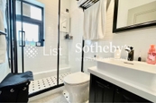 Repulse Bay Garden 麗景園 | Guest Bathroom
