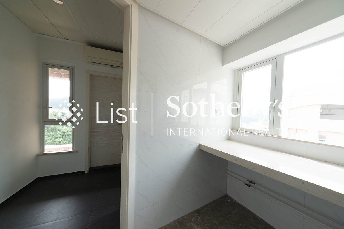 Redhill Peninsula 紅山半島 | Utility area