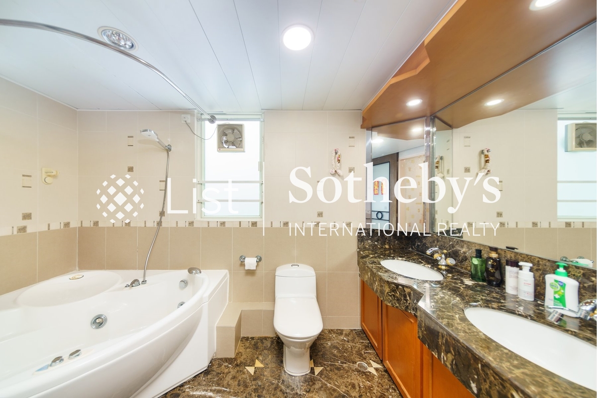 Redhill Peninsula 紅山半島 | Master Bathroom