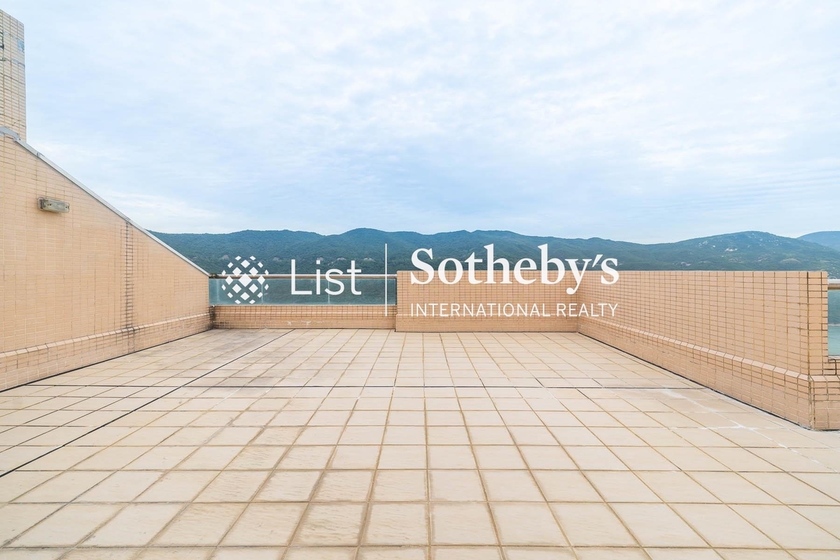 Redhill Peninsula 紅山半島 | Private Roof Terrace