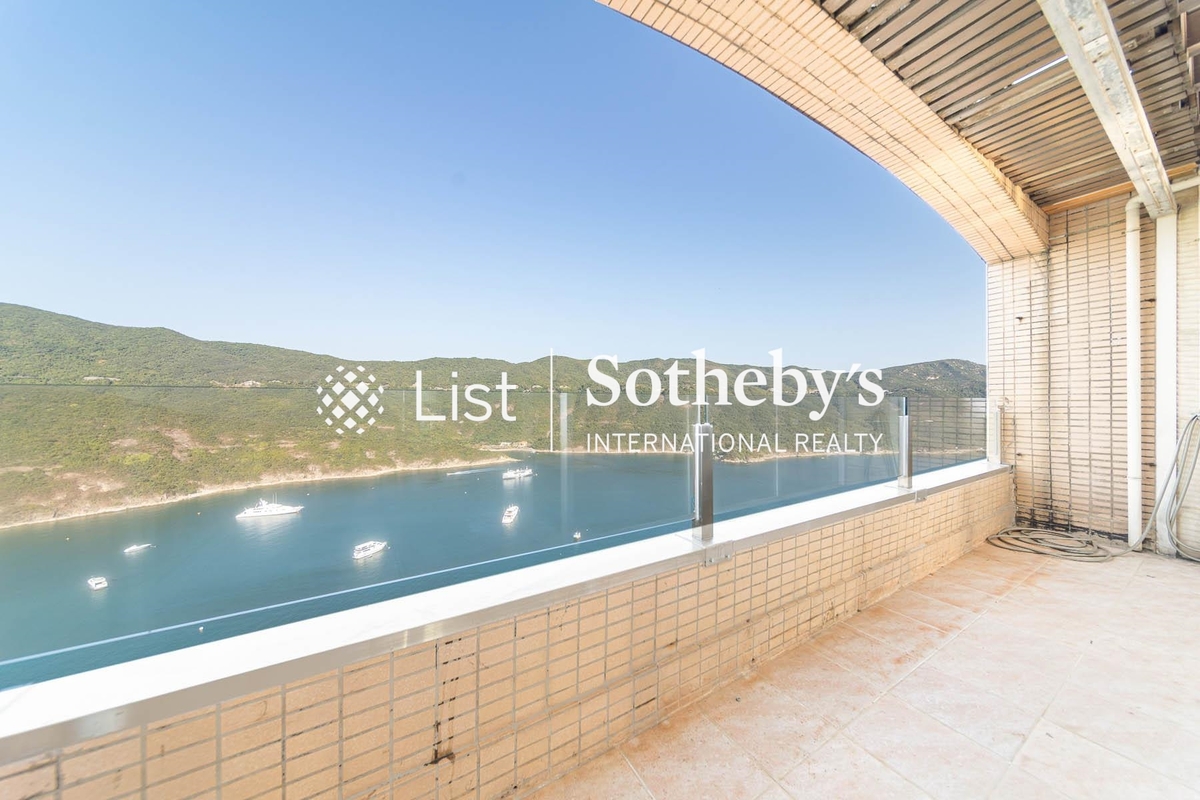 Redhill Peninsula 紅山半島 | Private Terrace off Second En-suite Bedroom