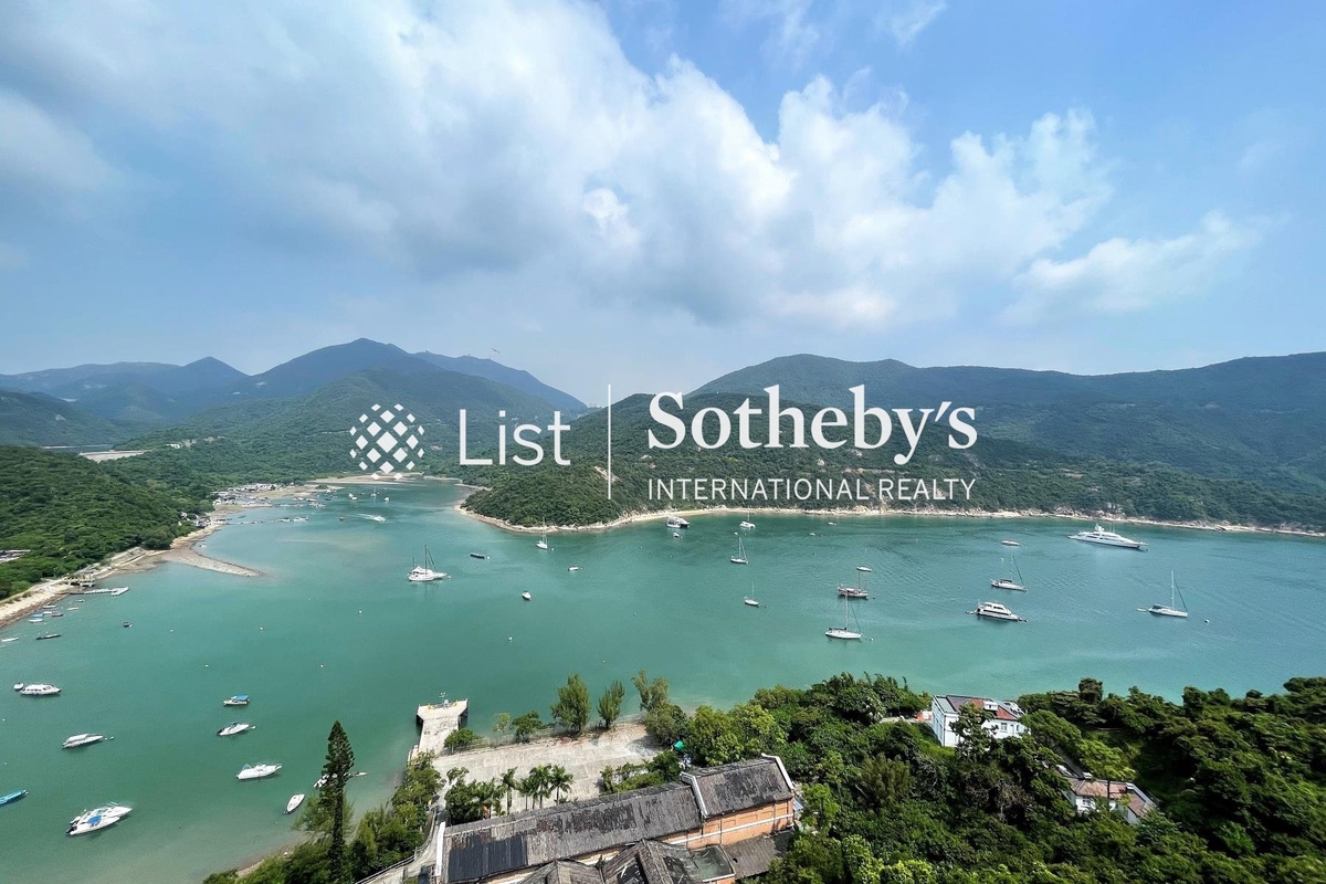 Redhill Peninsula 紅山半島 | View from Living and Dining Room