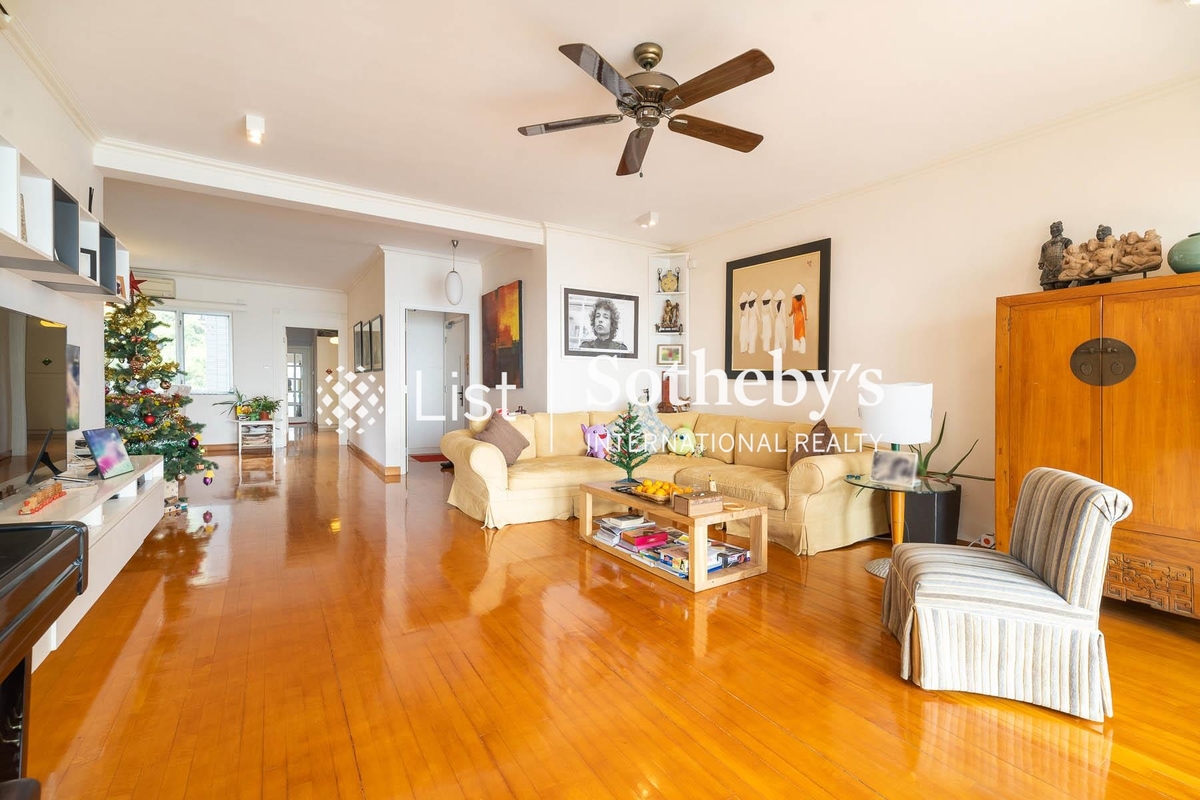 Repulse Bay Garden 麗景園 | Living Room