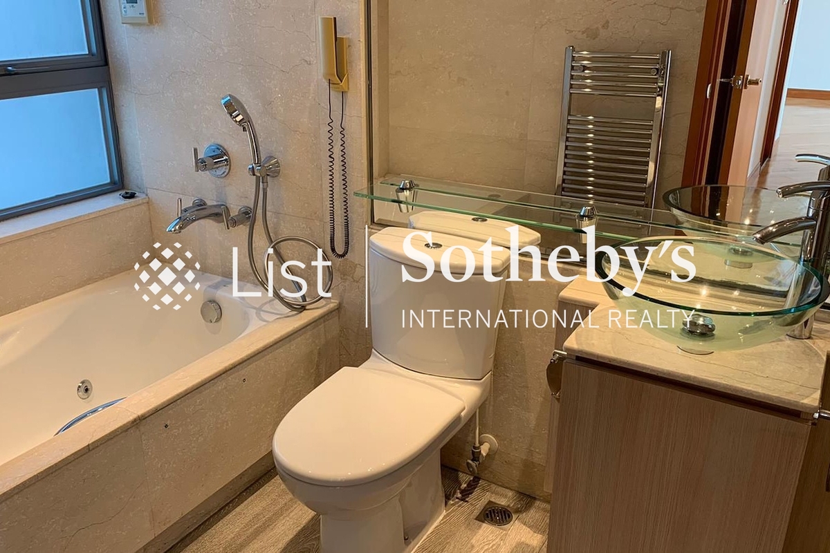 Residence Bel-Air Phase 4 Bel-Air On The Peak 貝沙灣 4期 南灣 | Master Bathroom