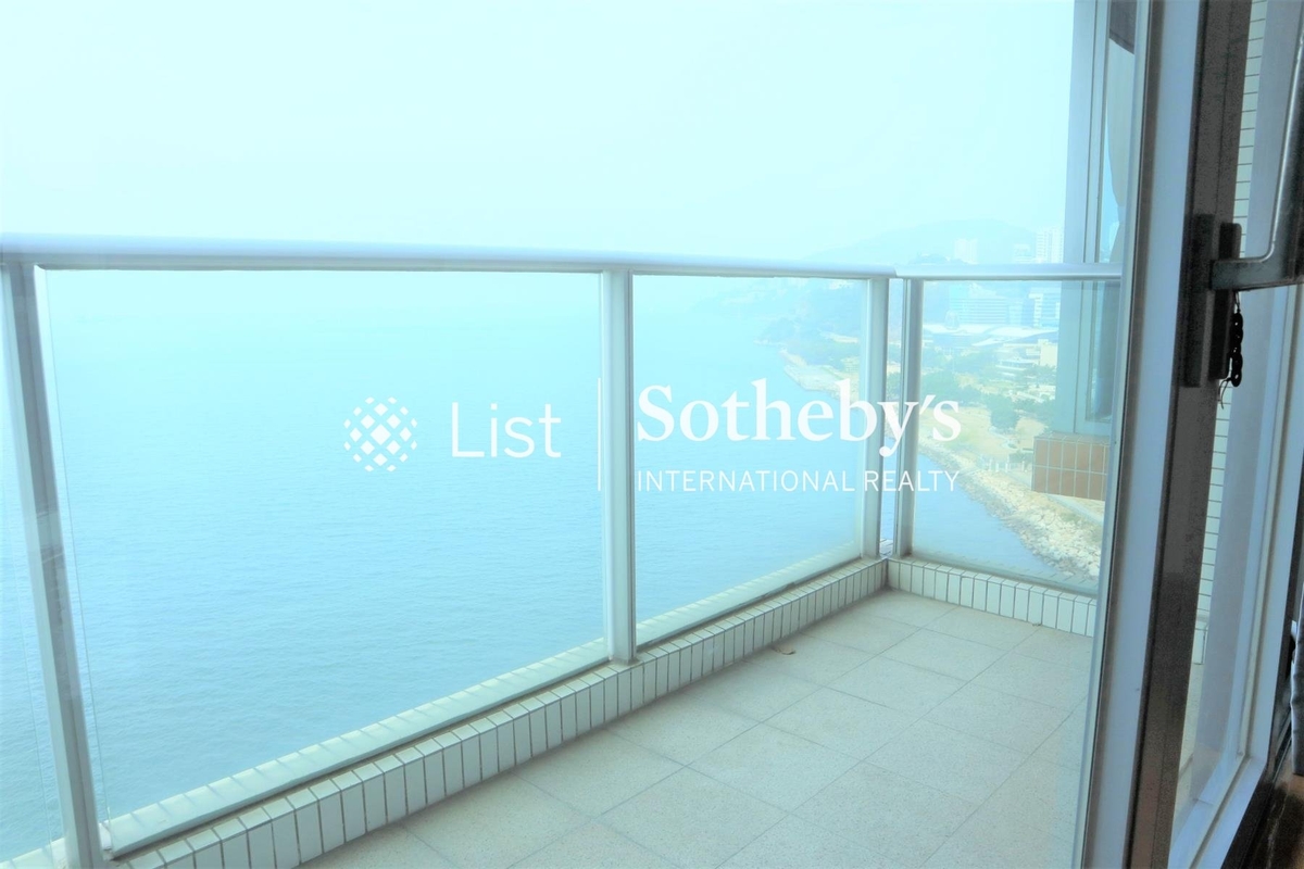 Residence Bel-Air Phase 4 Bel-Air On The Peak 貝沙灣 4期 南灣 | Balcony off Living and Dining Room