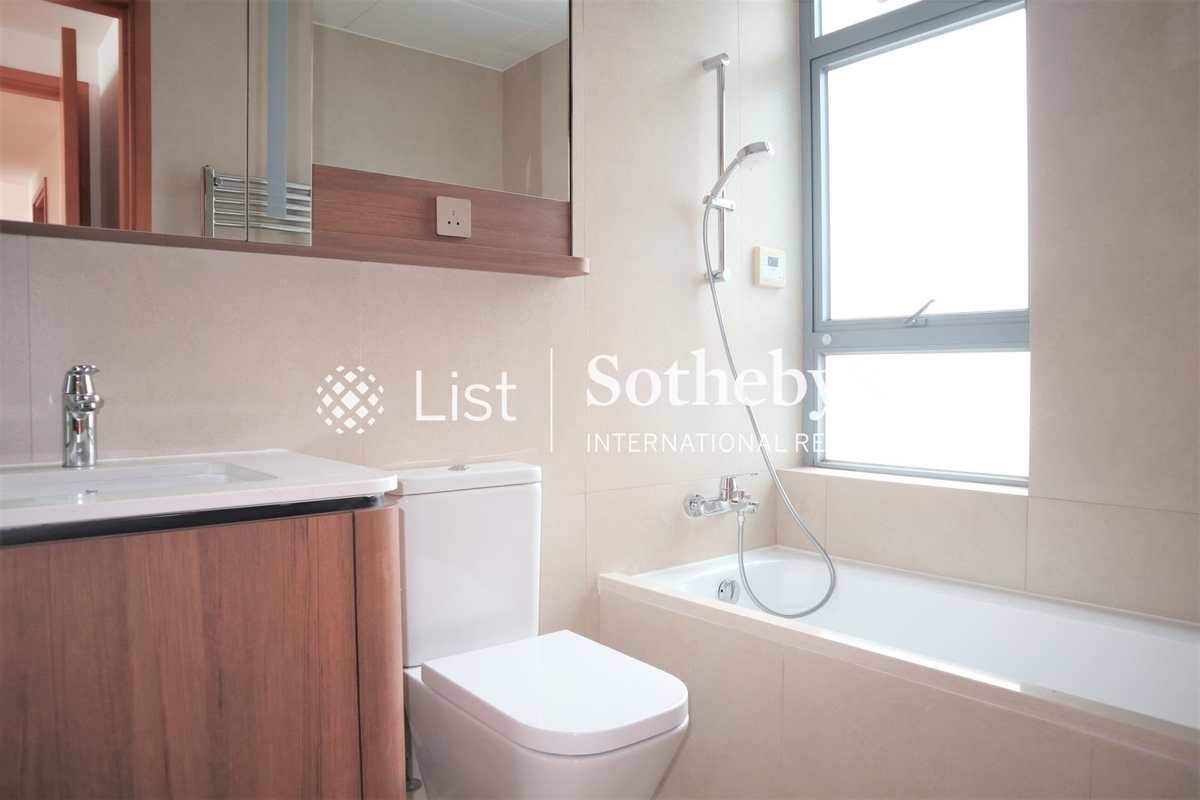 Residence Bel-Air Phase 4 Bel-Air On The Peak 貝沙灣 4期 南灣 | Guest Bathroom